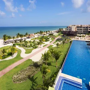Курортный комплекс Royalton Riviera Cancun, An Autograph Collection & Casino (adults Only), Пуэрто-Морелос